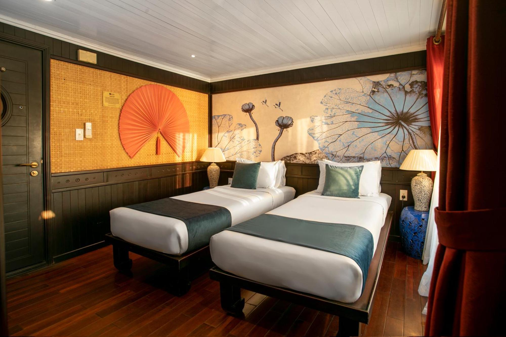 Bhaya Legend Cruises Hotel Ha Long Exterior foto
