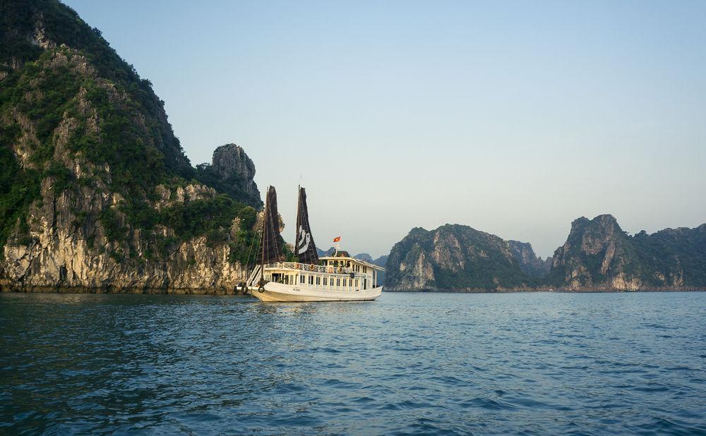 Bhaya Legend Cruises Hotel Ha Long Exterior foto