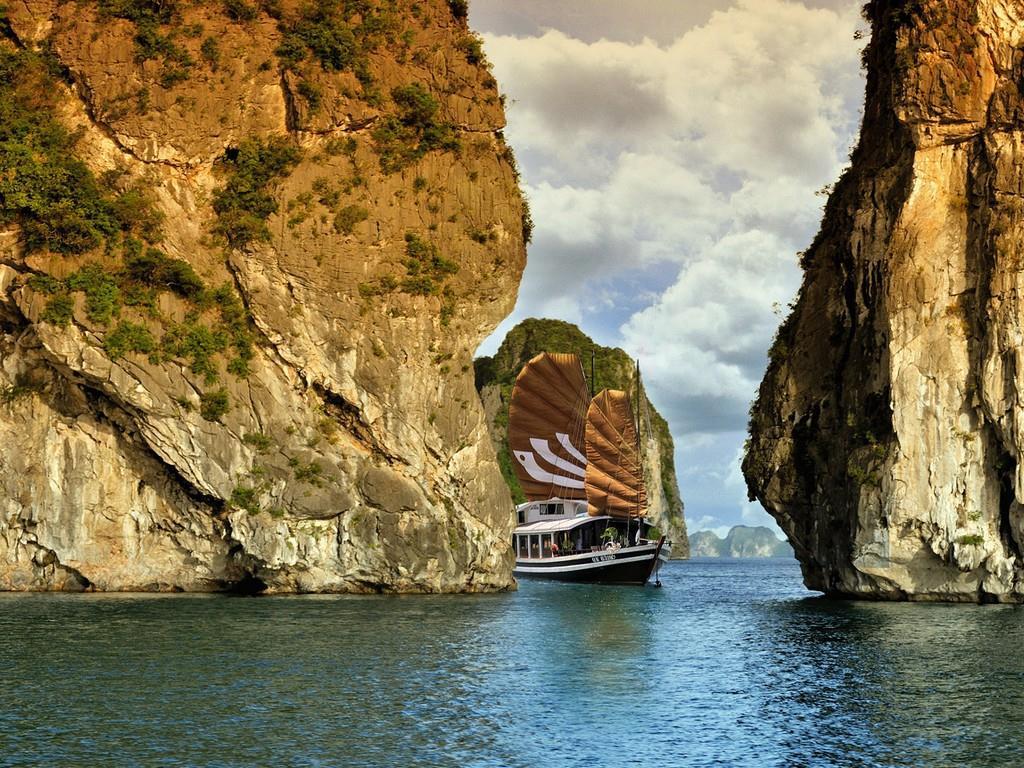Bhaya Legend Cruises Hotel Ha Long Exterior foto